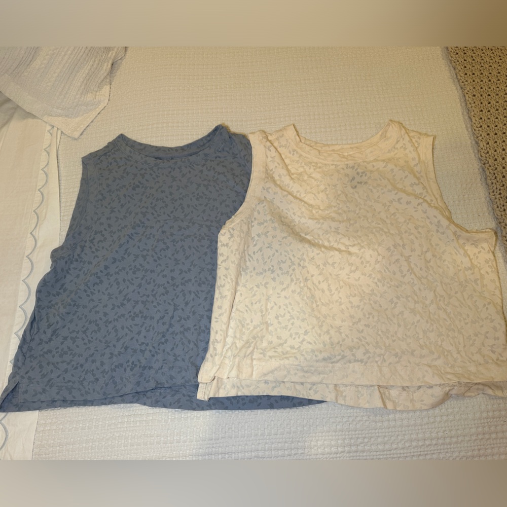 Bundle of two Athletic tops